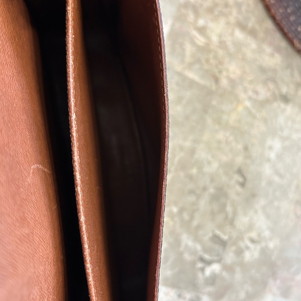 Elegant Brown and Tan Cartouchiere Crossbody Bag - Picture 13 of 17